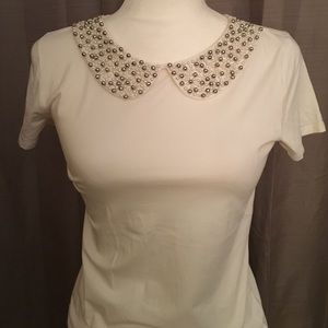 Jeweled-collar short sleeve shirt