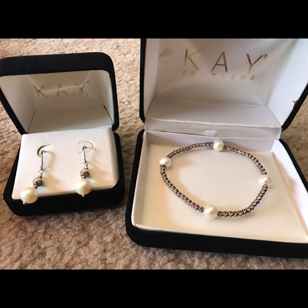 Kay jewelers pearl set