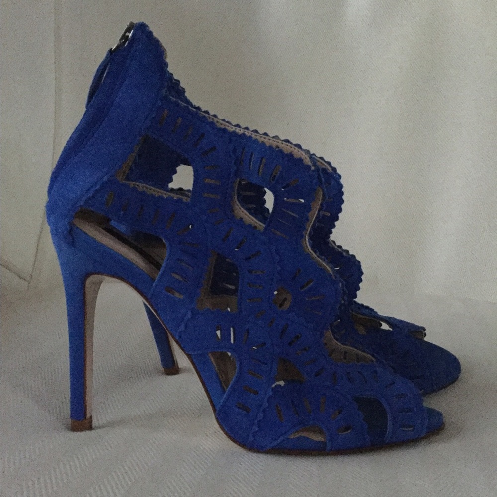 Closing TODAY♦Zara Cobalt Heels