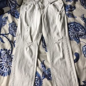 White distressed boyfriend jeans size 10