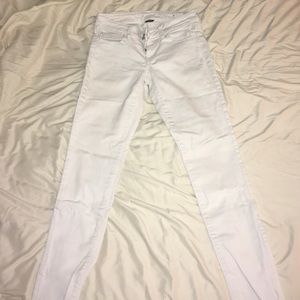American Eagle white skinny jeans