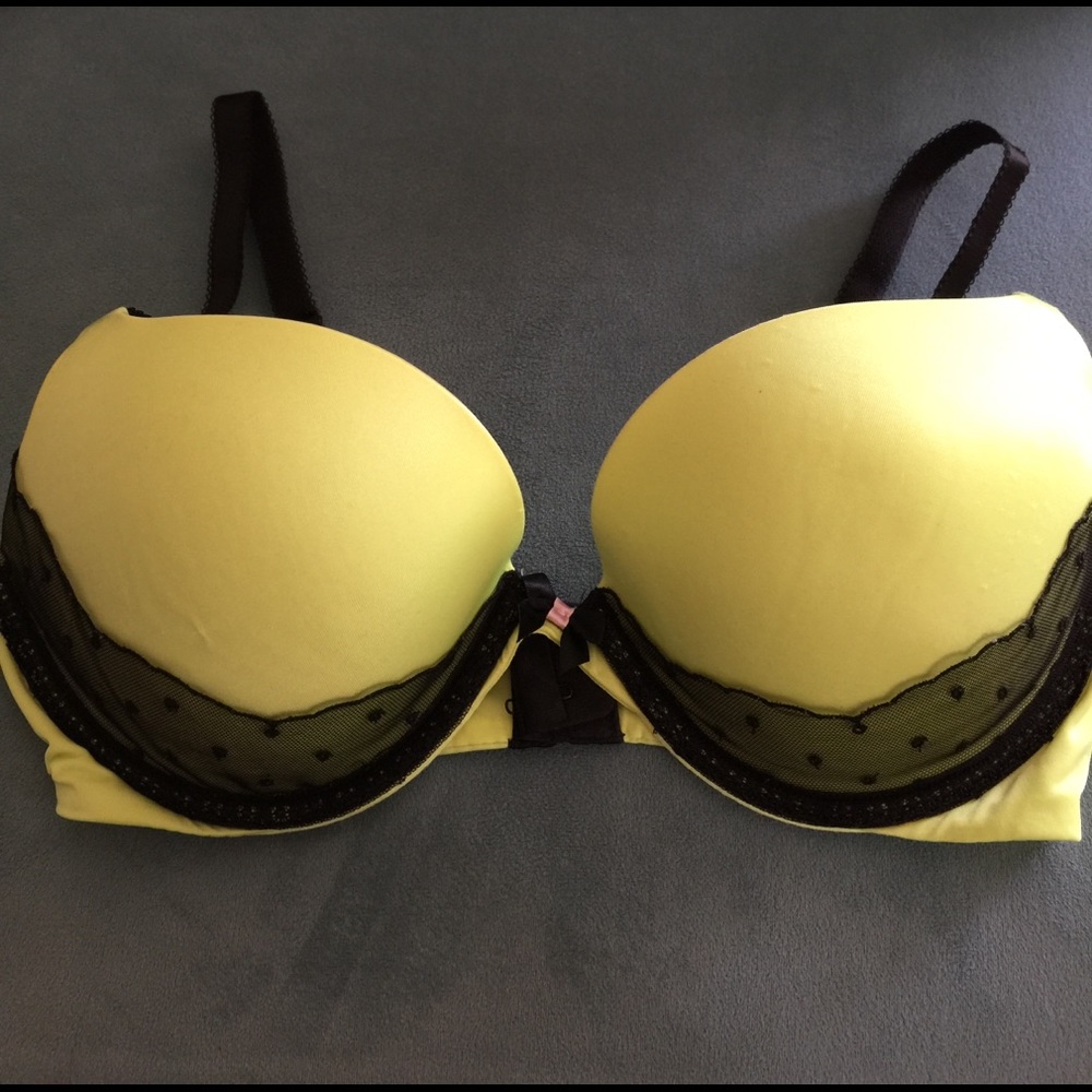 Victoria's Secret Very Sexy Push Up Bra
