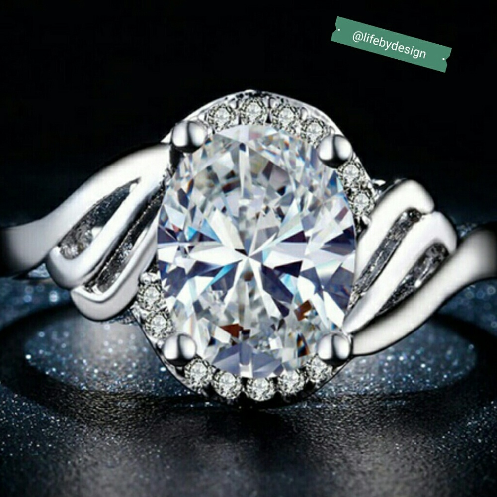 .925 Silver, White Sapphire & CZ Ring - Picture 2 of 5