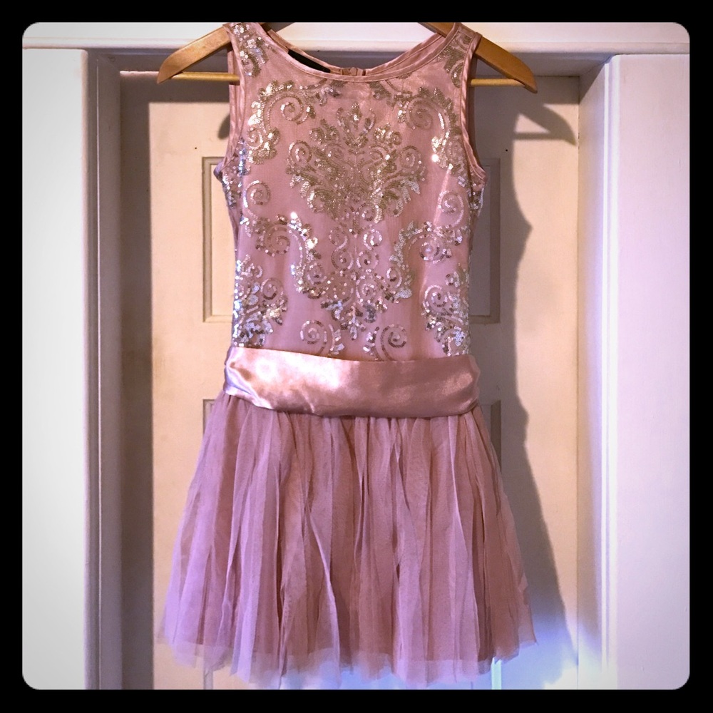 Girls pink sparkly dress