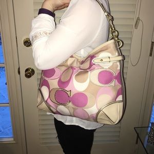 Unique Coach Shoulder Bag.