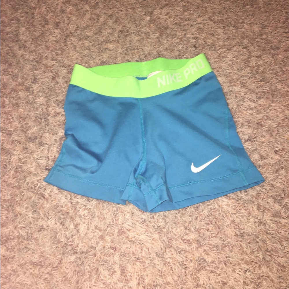 Nike pro spandex