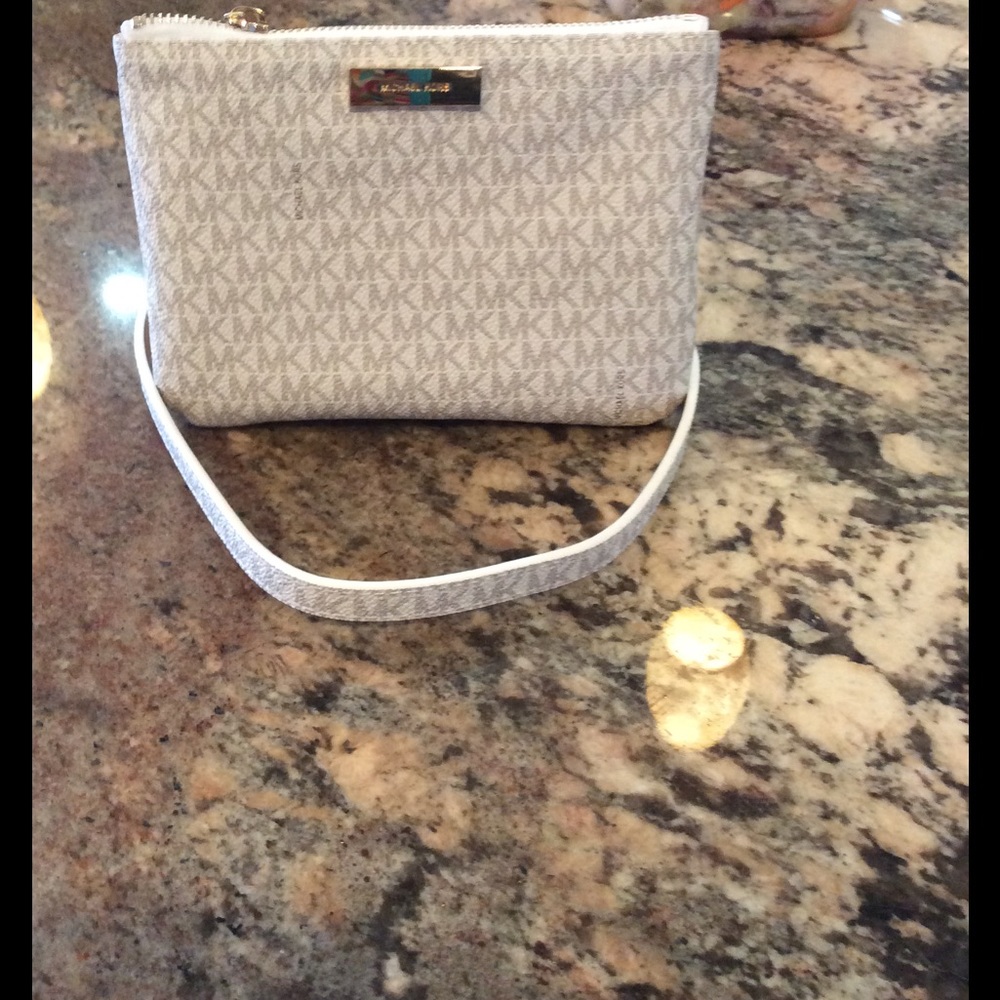 Michael Kors belted purse ( fanny pack )