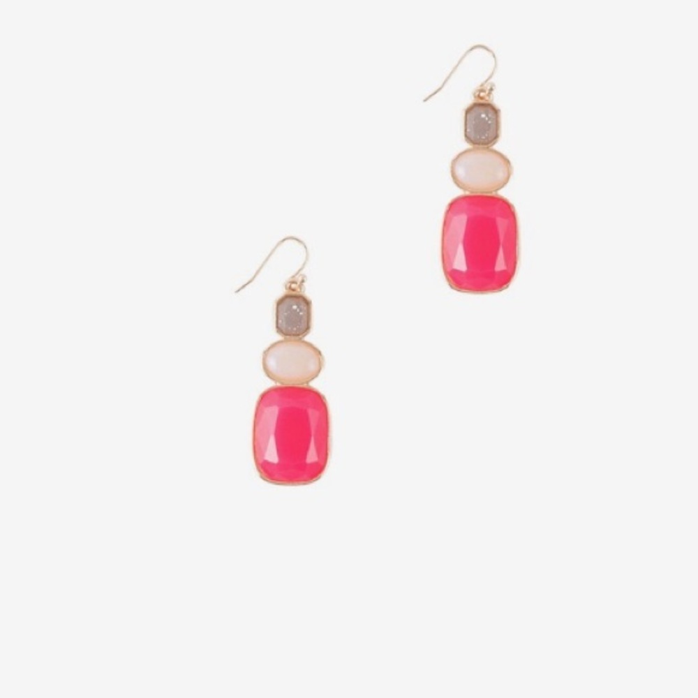 Camilla Fuchsia earrings