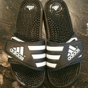 Adidas Athletic slip on sandles
