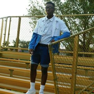 Meet your Posher, Keno