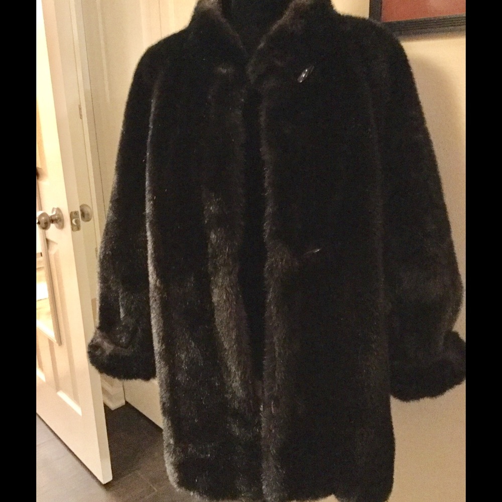 Beautiful reversible faux fur/ raincoat size 12