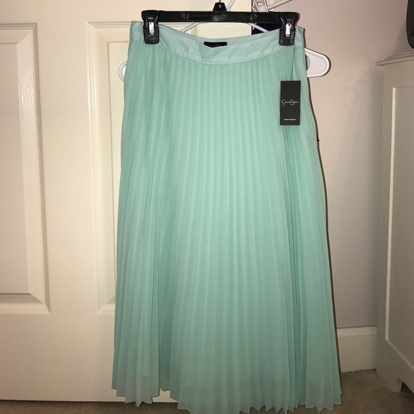*NWT*Jessica Simpson Mint skirt with Top - Picture 3 of 4