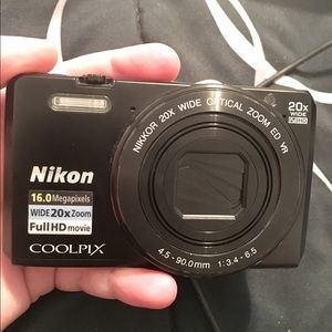 Nikon Digital Camera