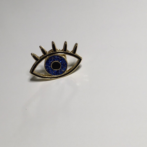 Eye pin!! 👁 - Picture 1 of 3