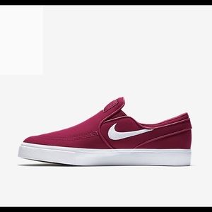 ISO Nike SB Zoom Janoski Slip-On Canvas noble red