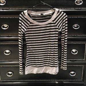 Guess long sleeve tshirt