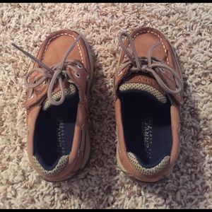 Sperry top sides boy shoes tan color 9M toddler