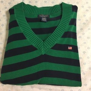 vintage green and black stripped pullover