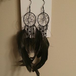 H&M black feather earrings
