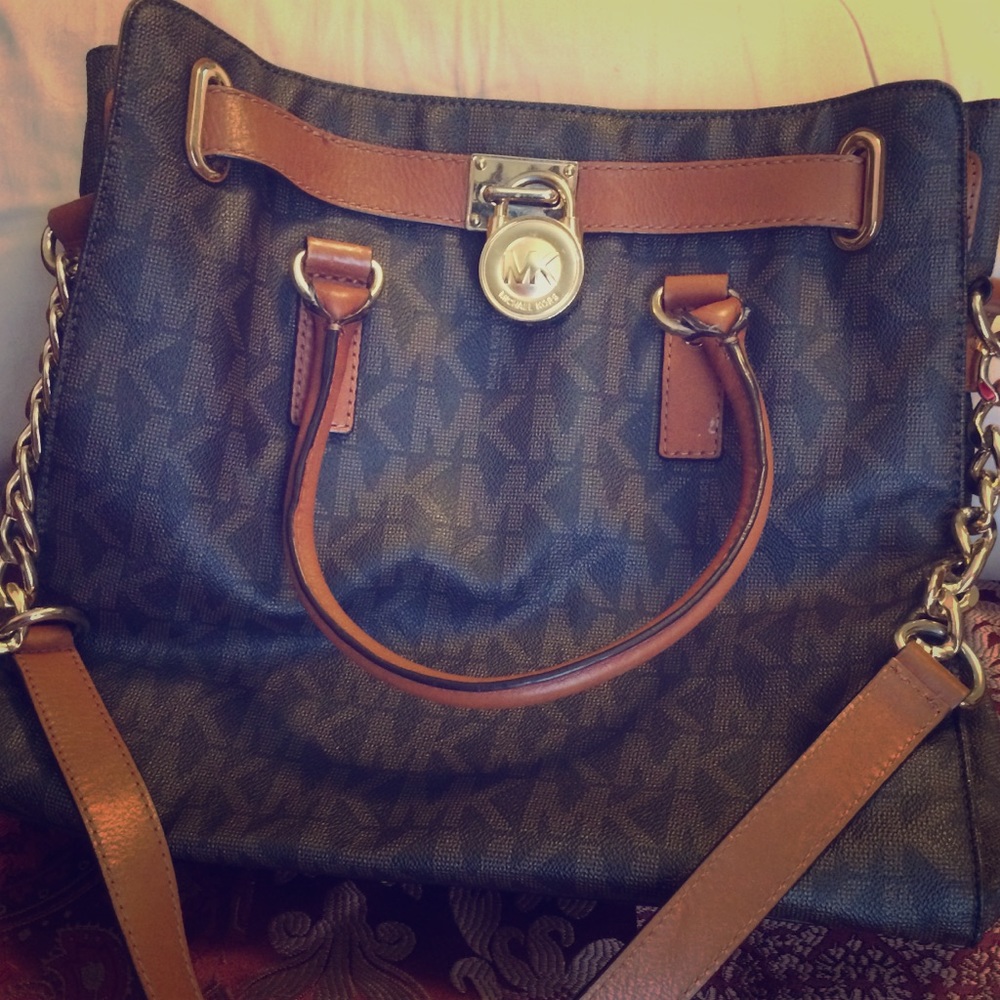 ‼️SOLD‼️Michael Kors Large Signature Hamilton - Picture 2 of 6