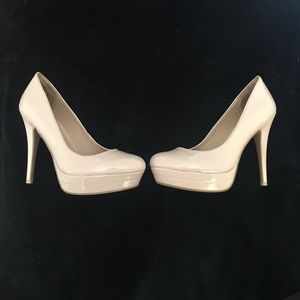 Lauren Conrad nude heels