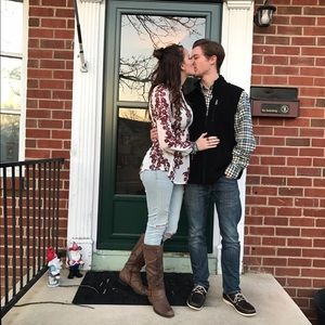 Meet your Posher, Brady