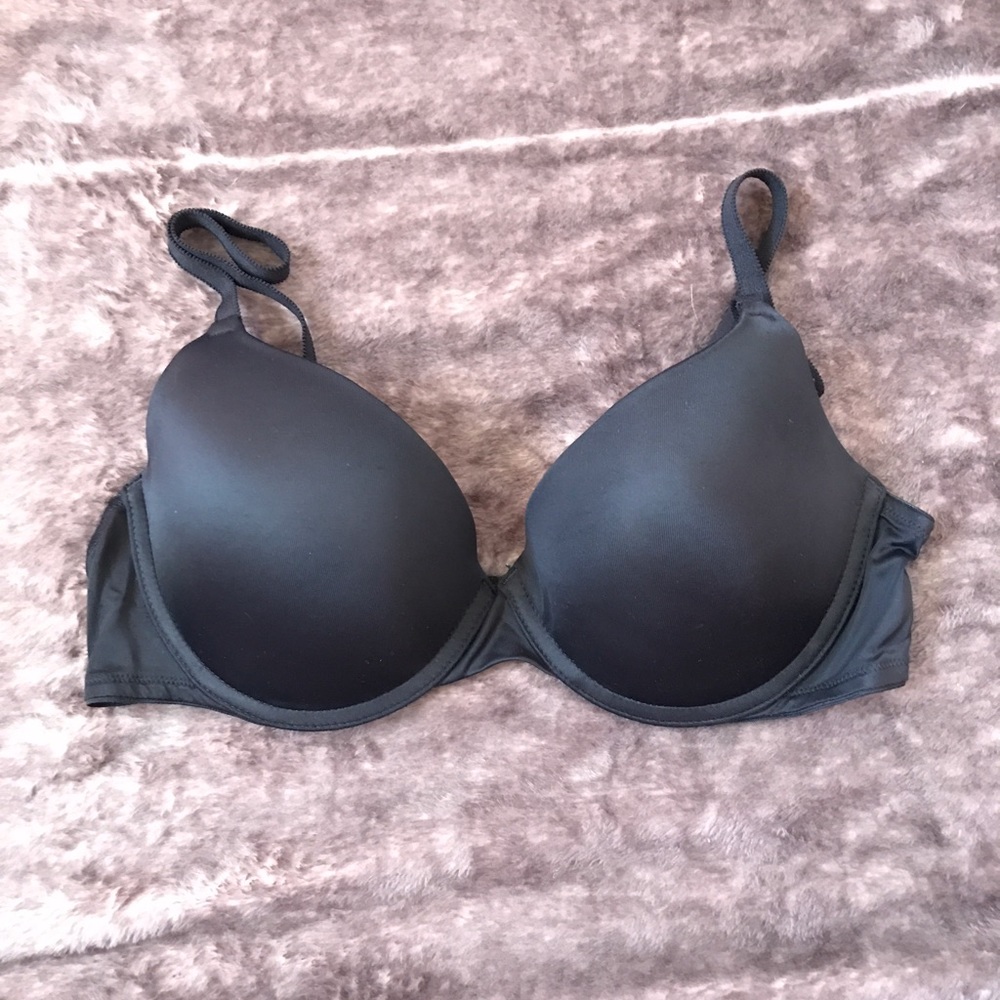PINK Black T Shirt Bra