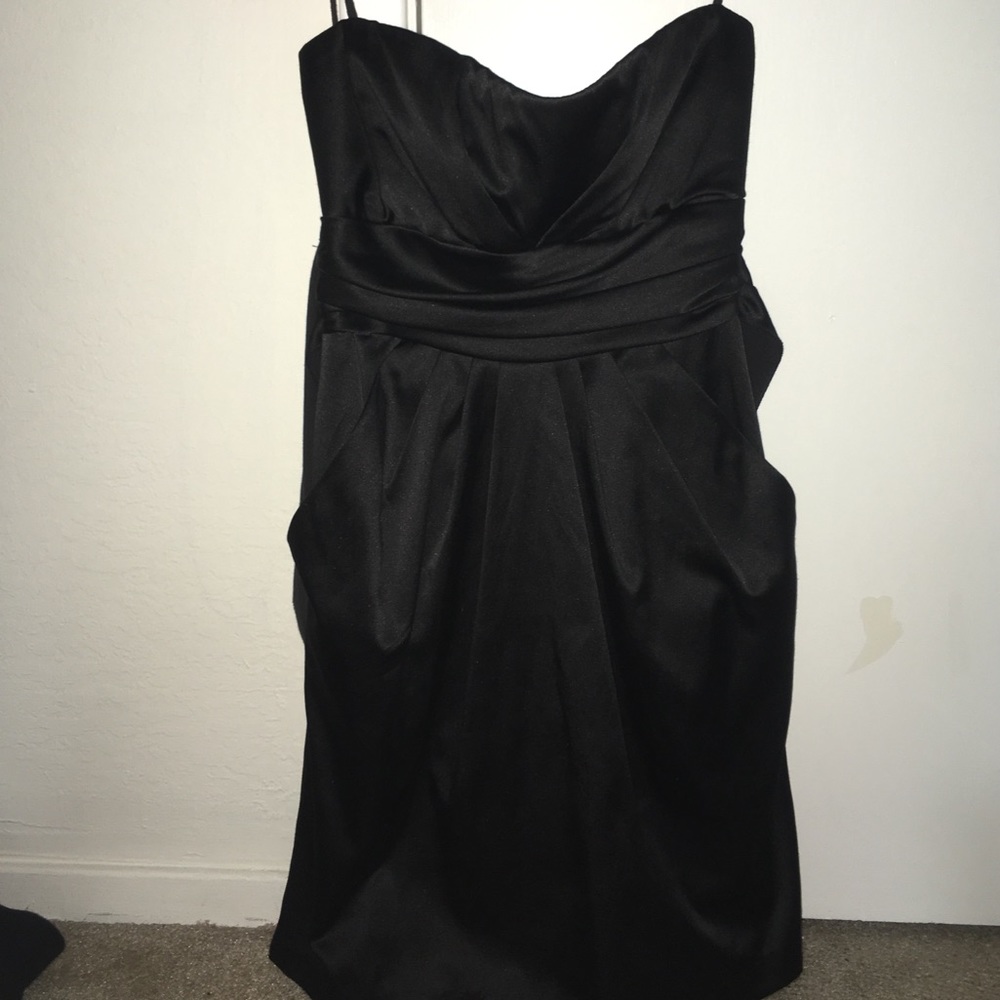 Black strapless dress