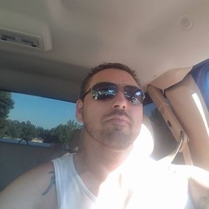 Meet your Posher, Lloyd