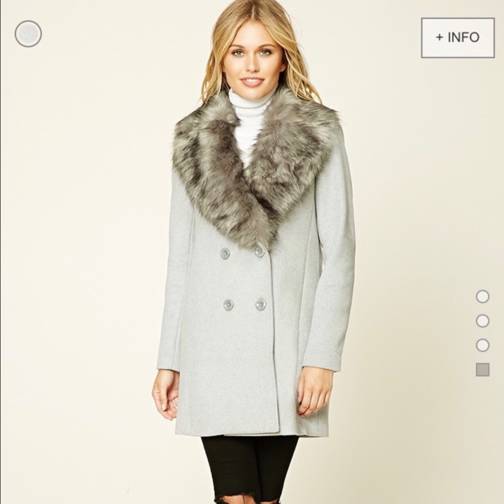Forever 21 gray coat detachable Faux fur collar