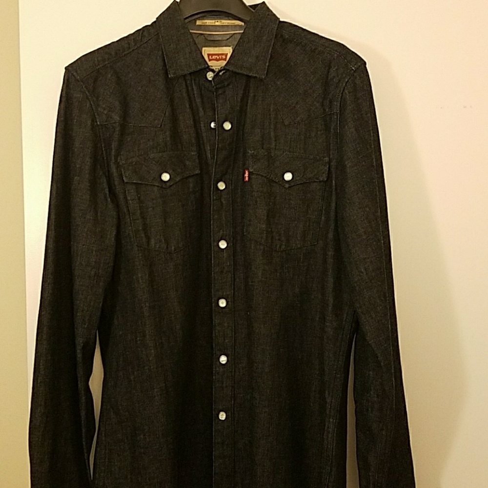 *Levi's Men's Denim Shirt Medium