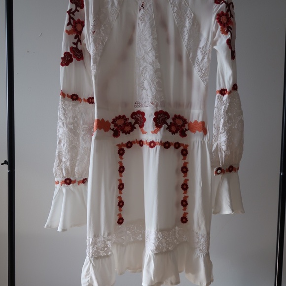 For love and lemons Cecelia mini dress PRICE FIRM - Picture 8 of 8