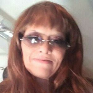 Meet your Posher, Delores