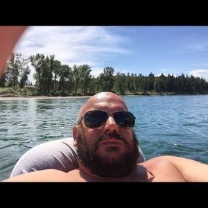 Meet your Posher, Brian