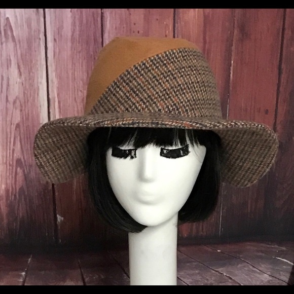 Bella Starr Accessories - Wool tweed Fedora Hat