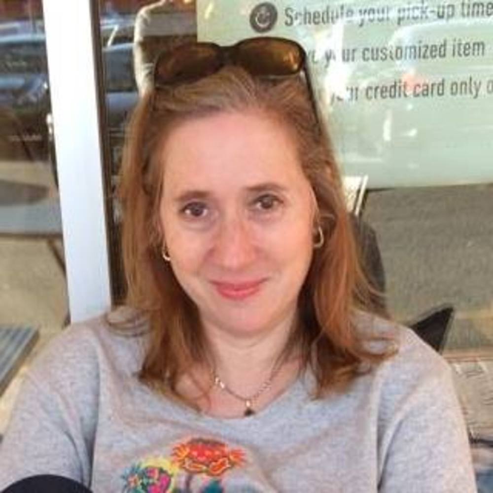 Meet your Posher, Elana