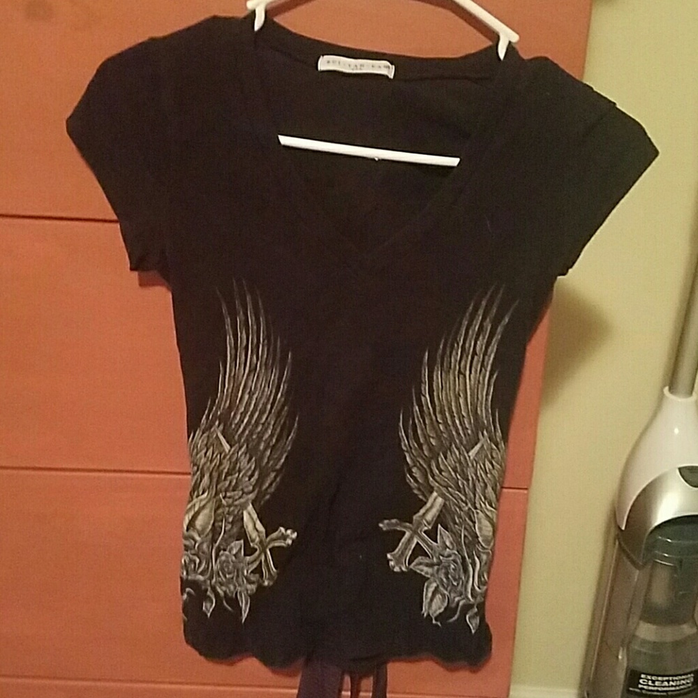 Cute black v-neck