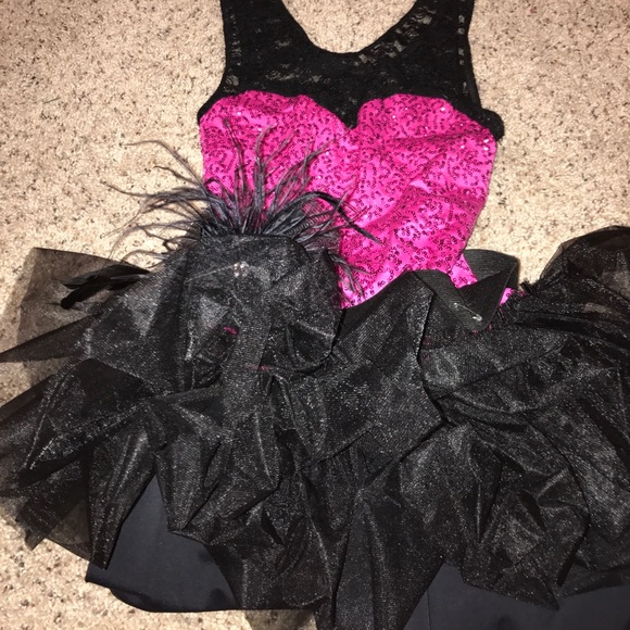 Dresses & Skirts - Woman's small size (12)