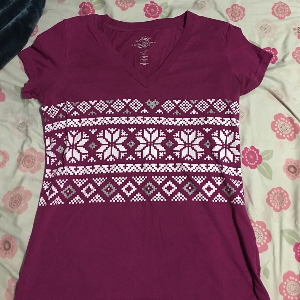 Levi's tshirt