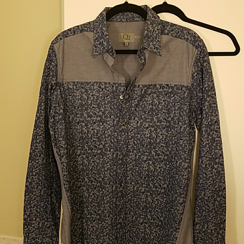 *Qi New York Mens Medium Shirt