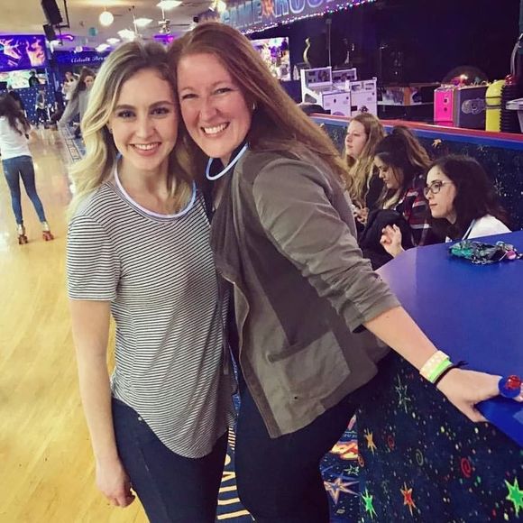 Meet your Posher, Cindi - Picture 1 of 1