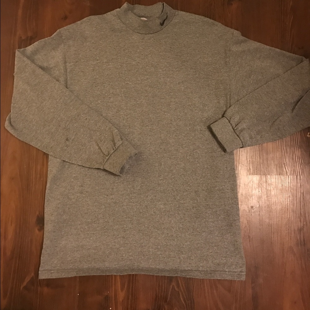 Vintage Nike sweater size L for men