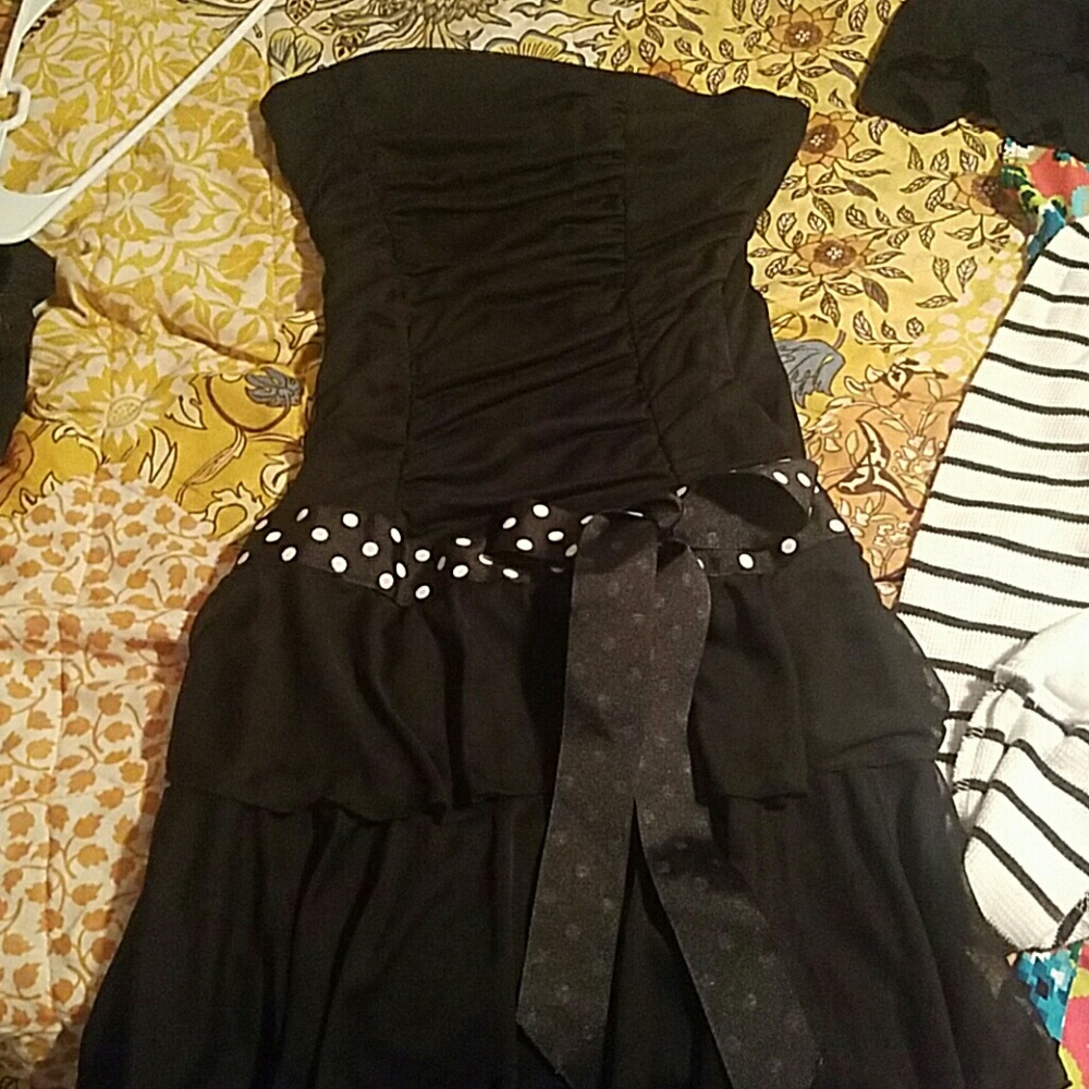 Cute black strapless dress with polka dot belt
