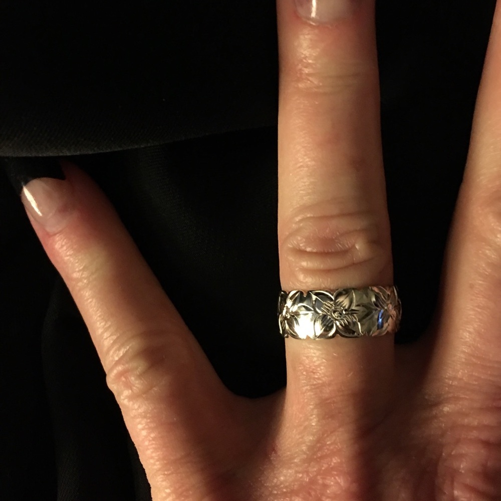 NWOT: Sterling Silver HawaiianPlumeria 8mm Ring 🌺
