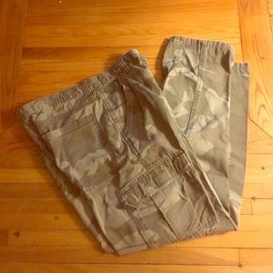 Wrangler camouflage colored khaki pants.