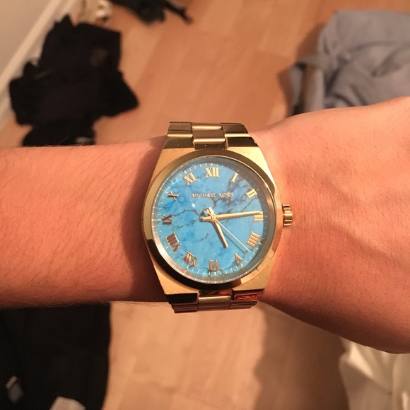 Michael Kors Watch - Picture 2 of 3