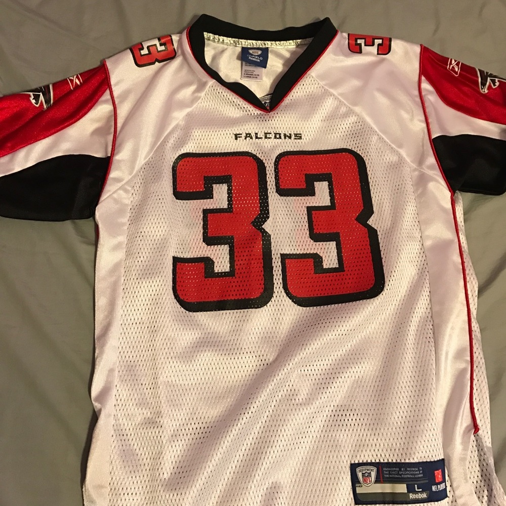 Kids falcon jersey.
