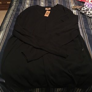 Men's 5XL tall sweater. NWT. Stylish. SALE