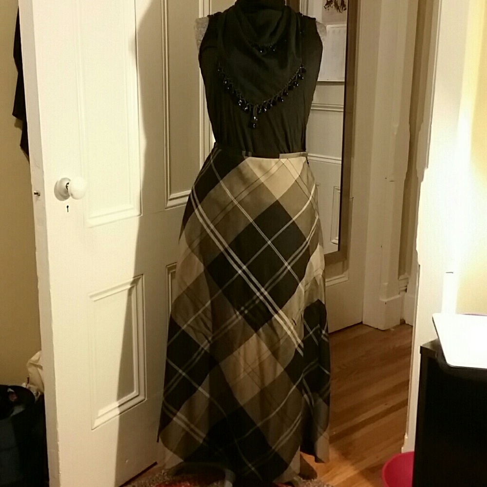 (Clearance) Plaid full-length skirt