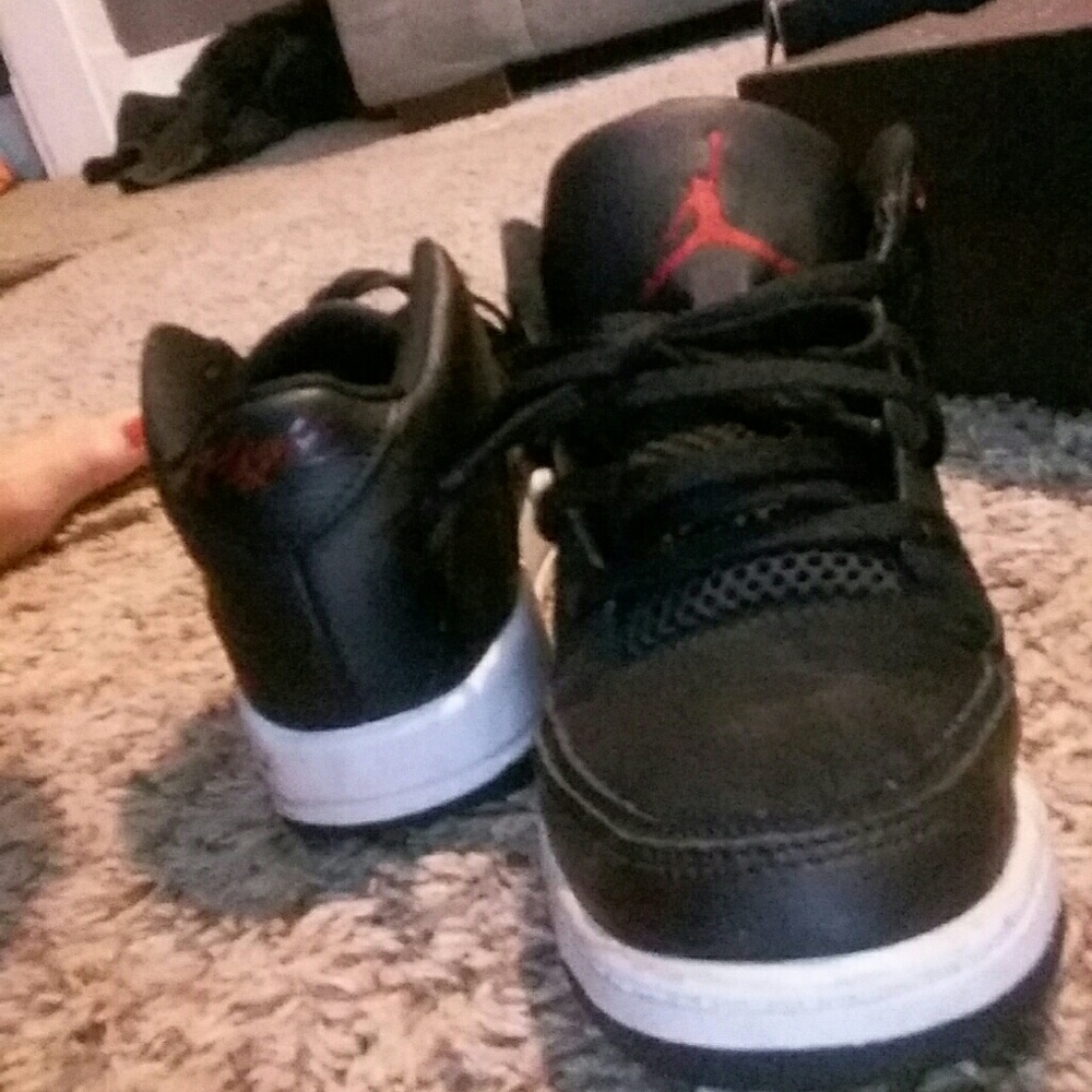 Youth jordans